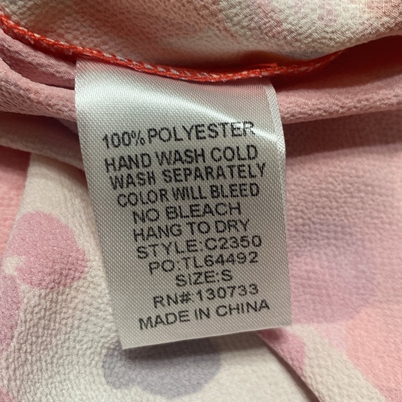 Umgee pink, red & cream floral/animal print crossbody short sleeve top s - Picture 9 of 9